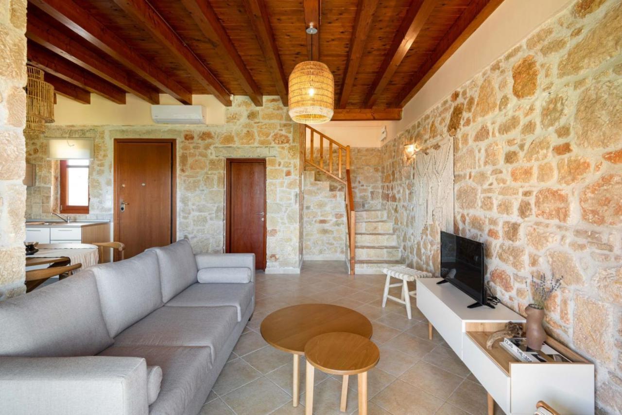Rastoni Retreats #Feelslikehome Afytos Exteriör bild