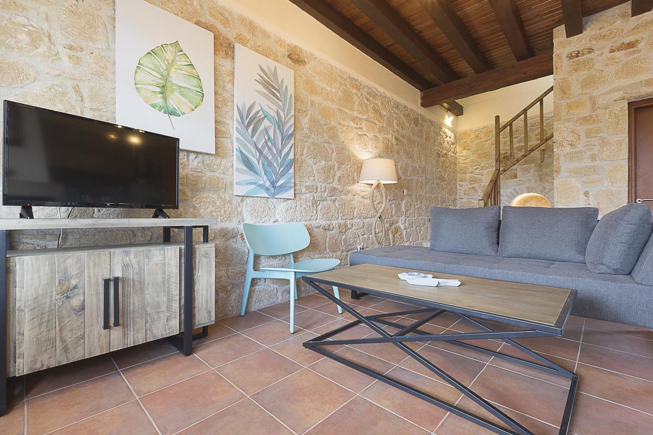 Rastoni Retreats #Feelslikehome Afytos Exteriör bild